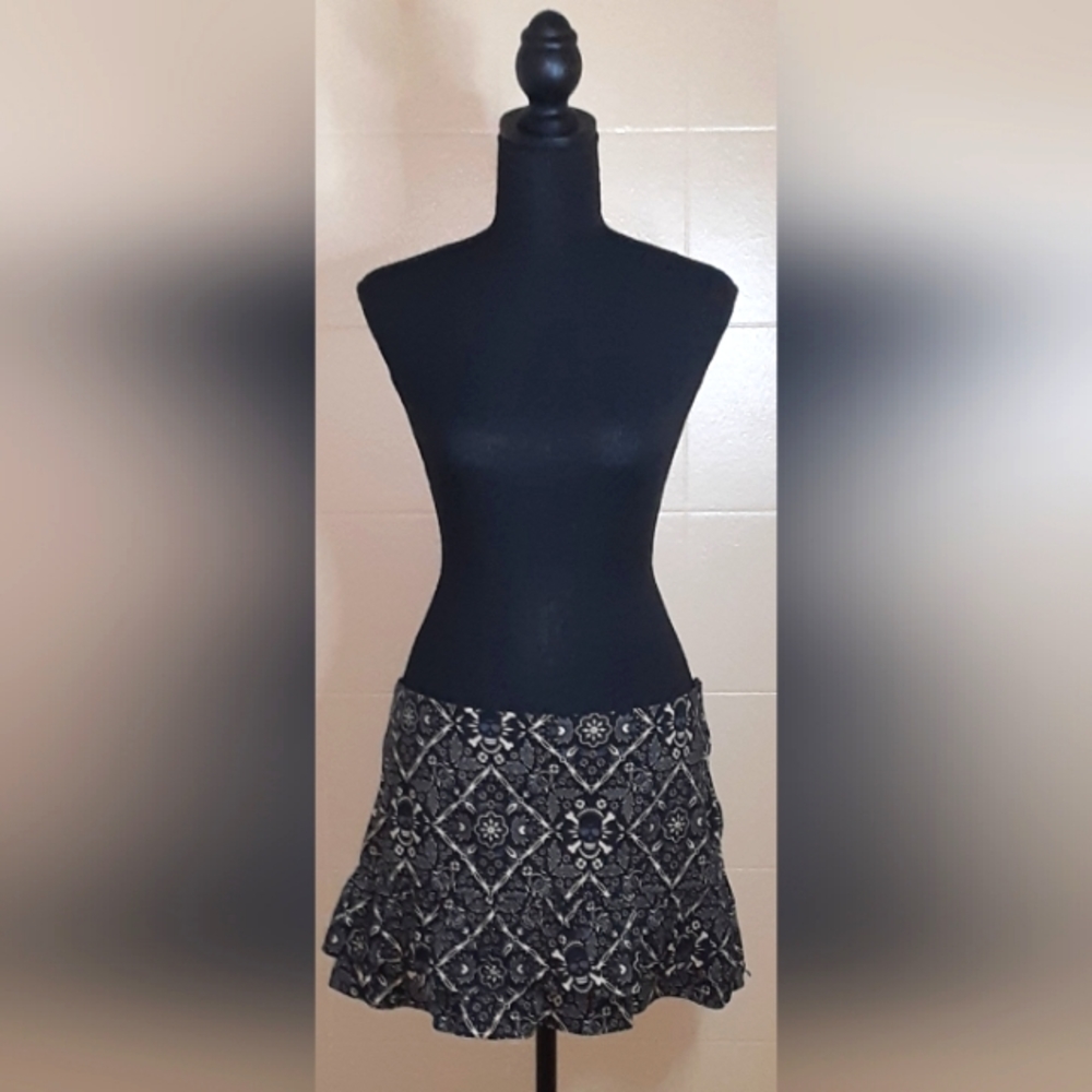 Vintage Treasy Co. Skull Mini Skirt